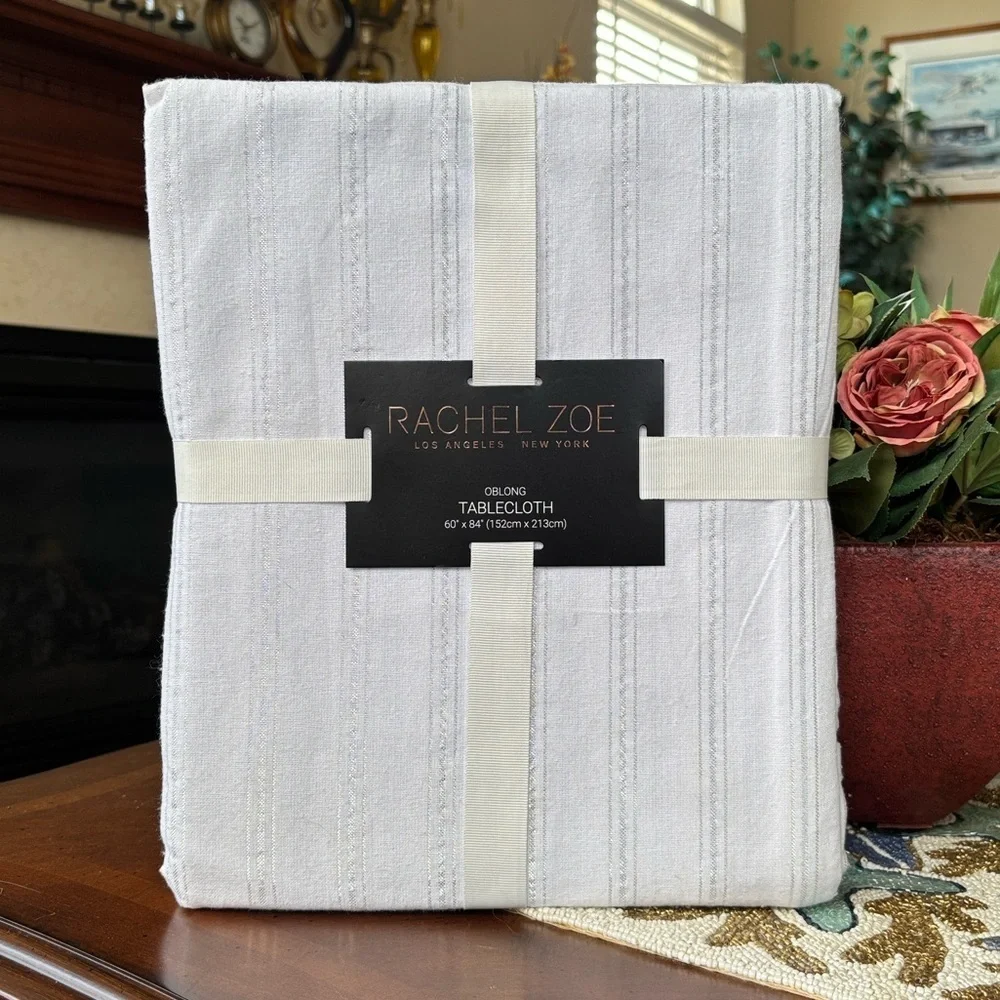Brand New Rachel Zoe White & Silver Metallic Oblong Fabric Tablecloth 60